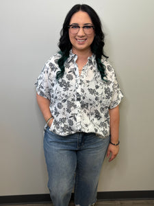 Basic Floral Elegance Top