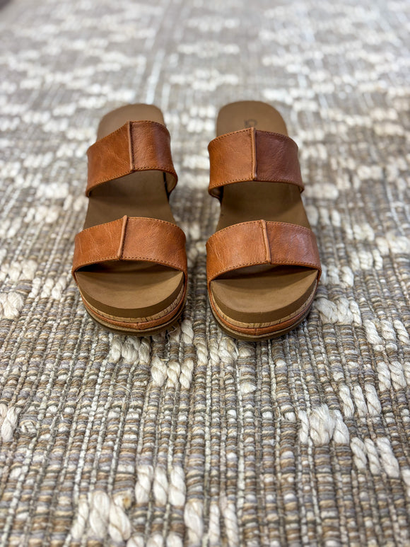 Table For Two Sandal