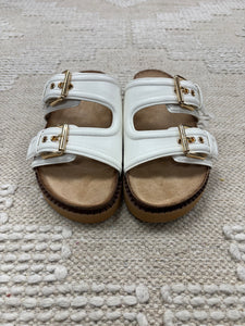 Conceited Slide White