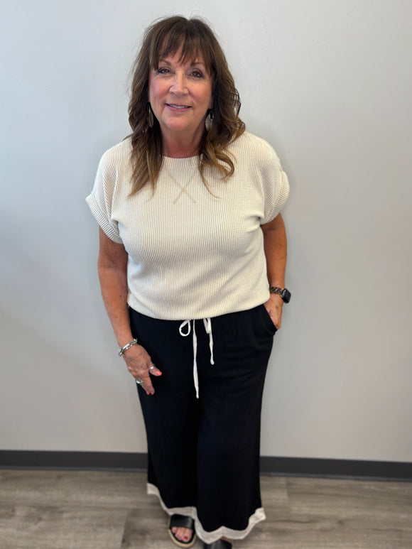 Scalloped Hemline Pants