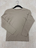 Seamless Reversible Long Sleeve