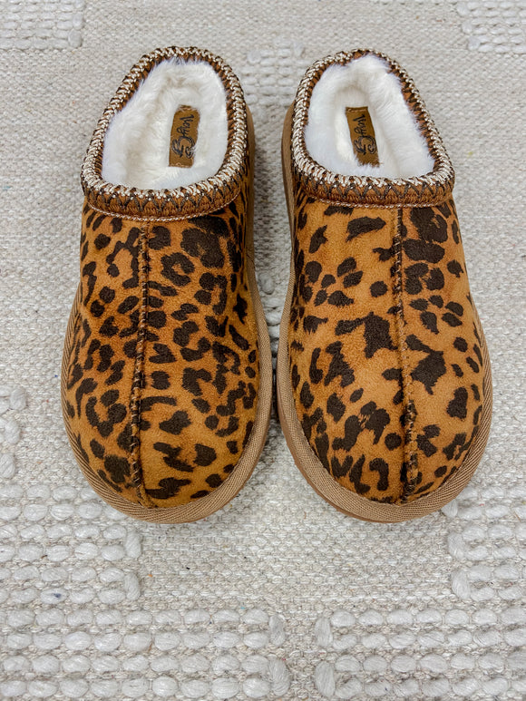 Leopard Sparks Slipper