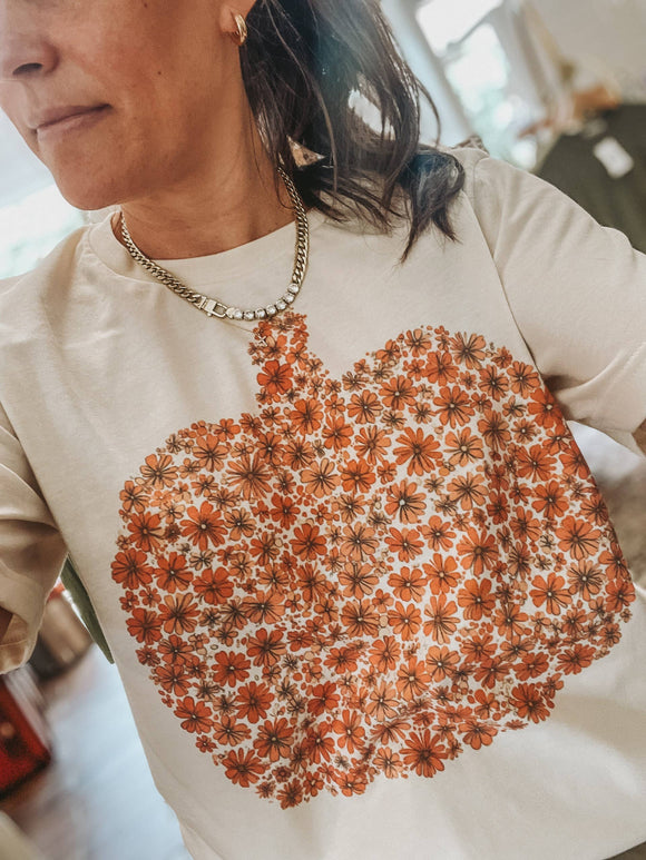 Retro Floral Pumpkin  Graphic Tee | Trendy Fall Tee