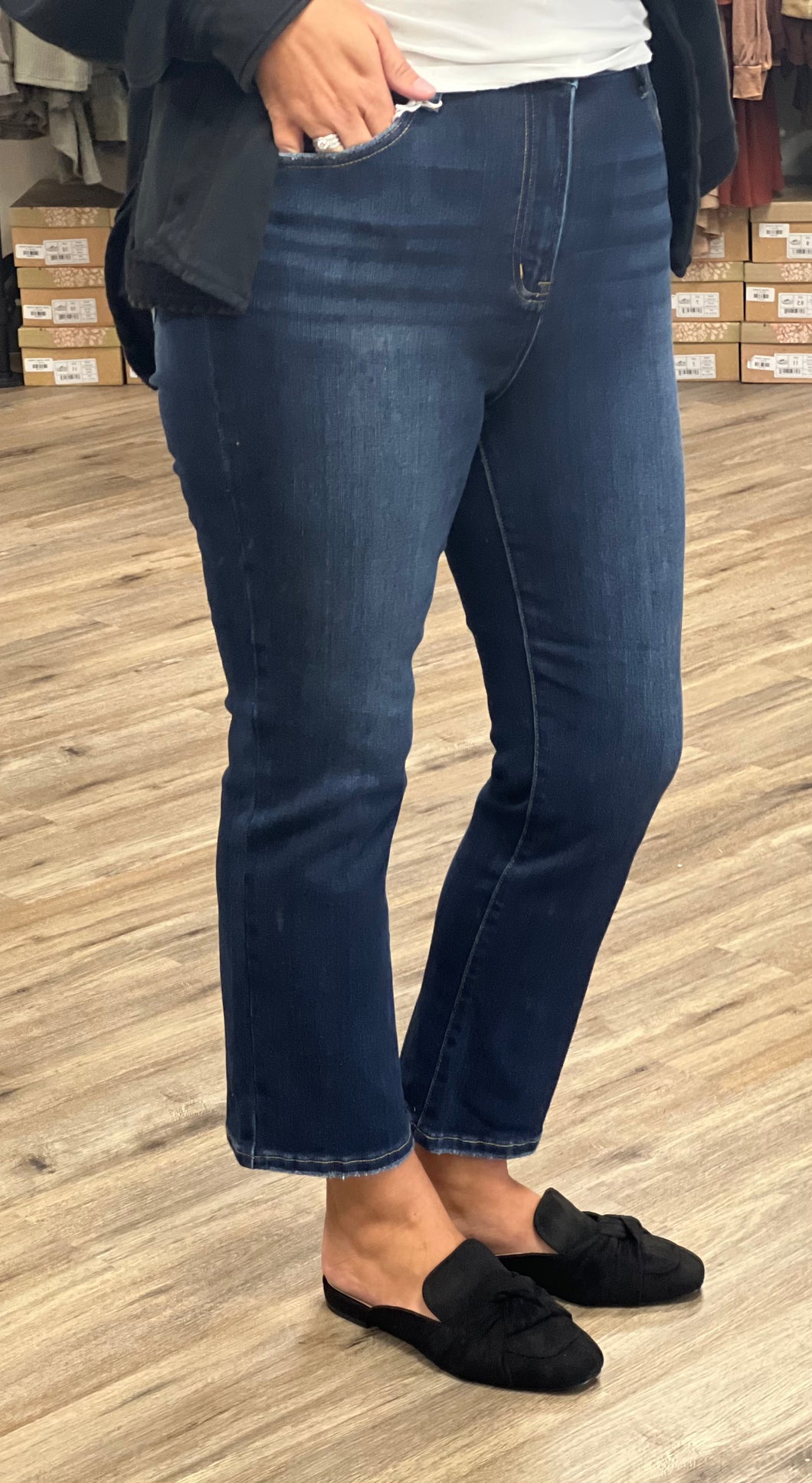 High Rise Crop Straight Fit Jean
